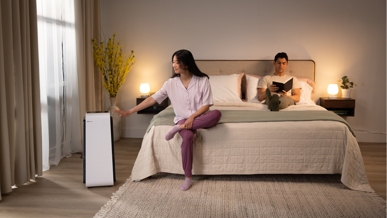 Blueair Couple in bedroom with Protect 7470i